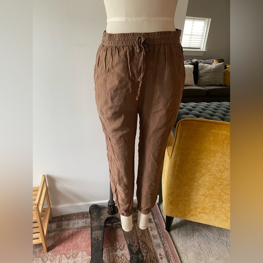 JOHNNY WAS Brown drawstring jogger pant